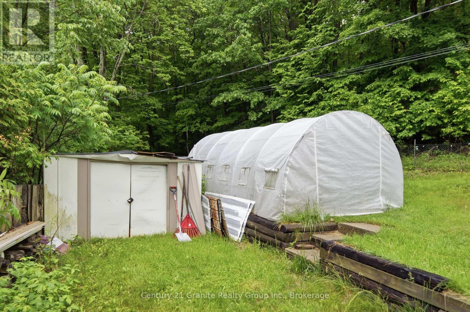 2427 NORTH SHORE ROAD - 37