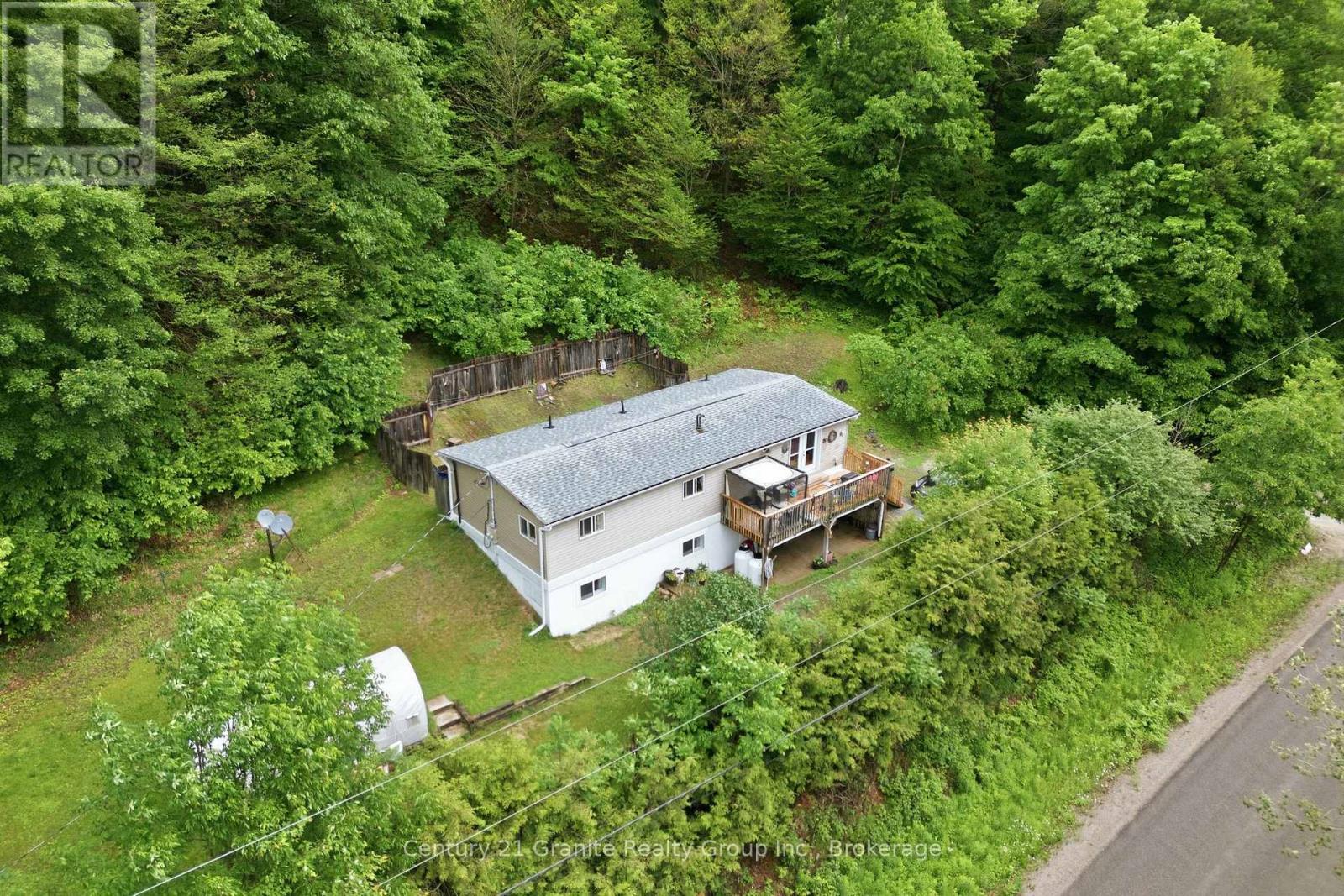 2427 NORTH SHORE ROAD - 39