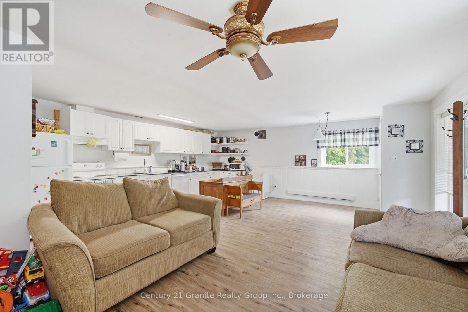 2427 NORTH SHORE ROAD - Image 5