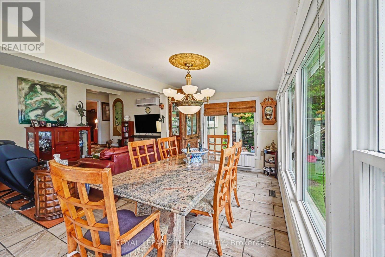 2466 FAIRMILE ROAD N - 15