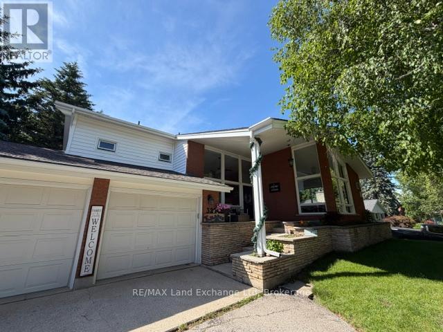320 SUMMIT DRIVE - 37