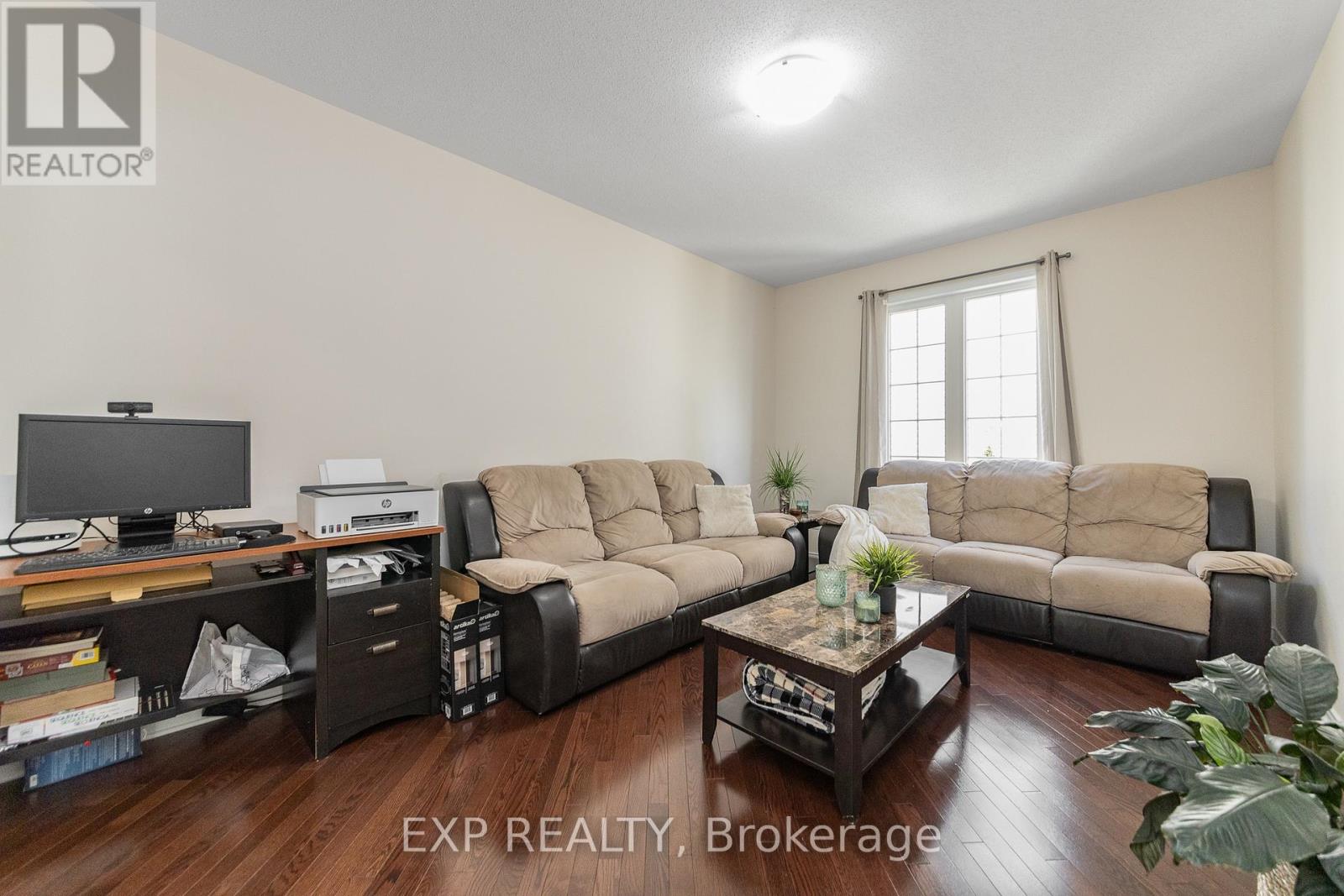 167 CHENOA WAY - 9