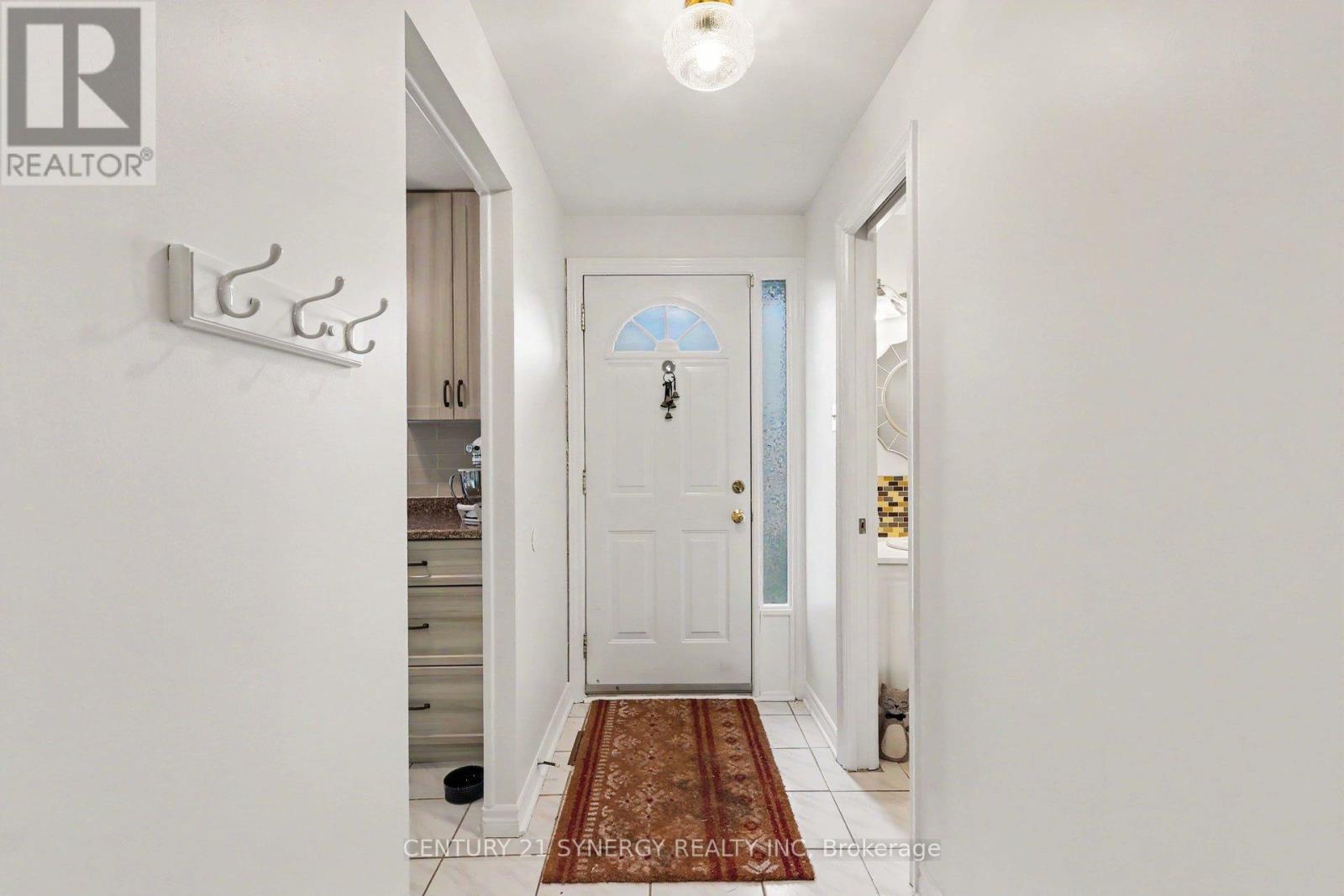 #C 1718 LAMOUREUX DRIVE - 4
