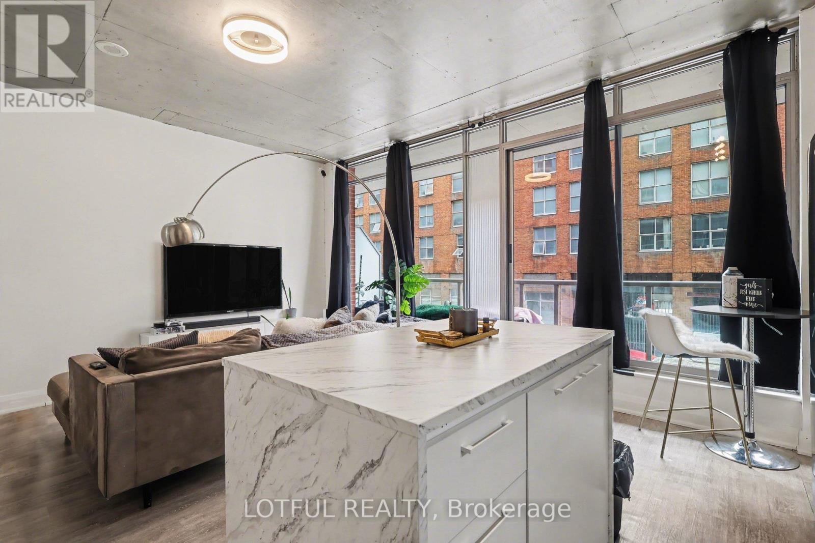 #201 383 CUMBERLAND STREET - 15