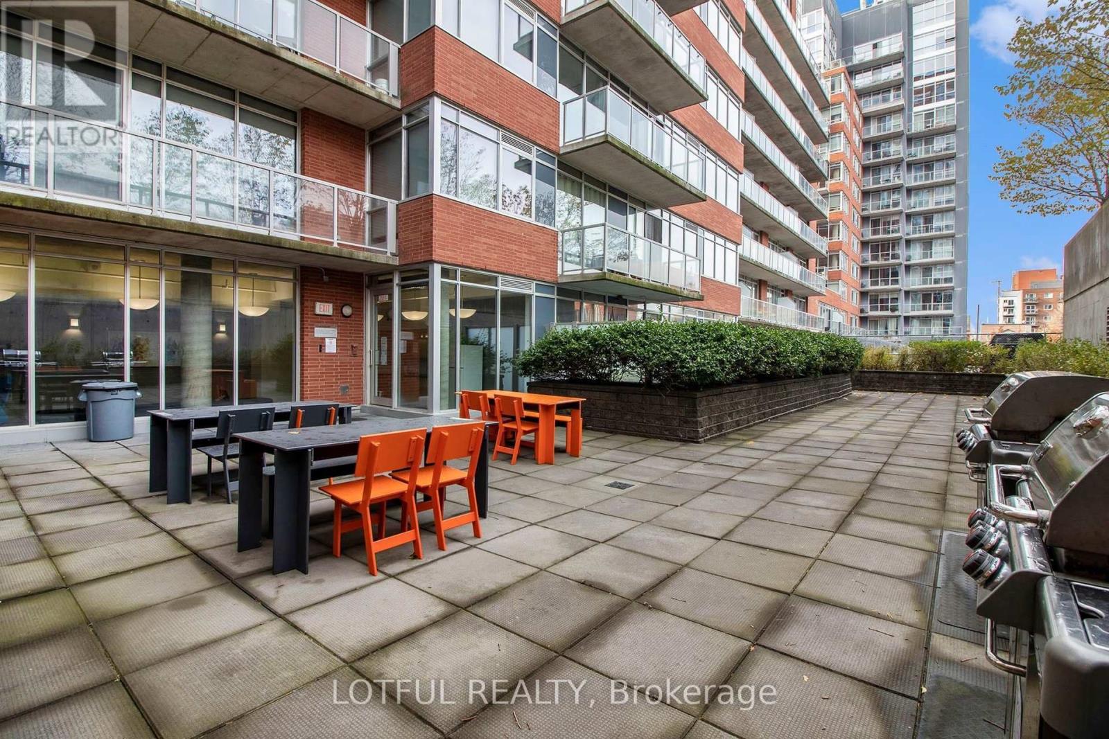 #201 383 CUMBERLAND STREET - 28