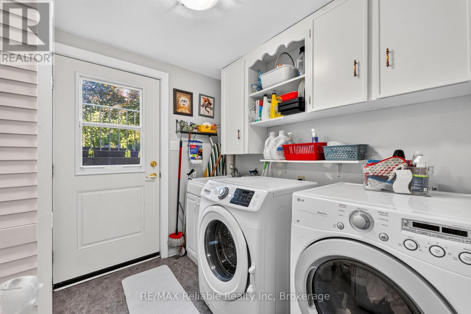 13 BLAIR STREET - 24