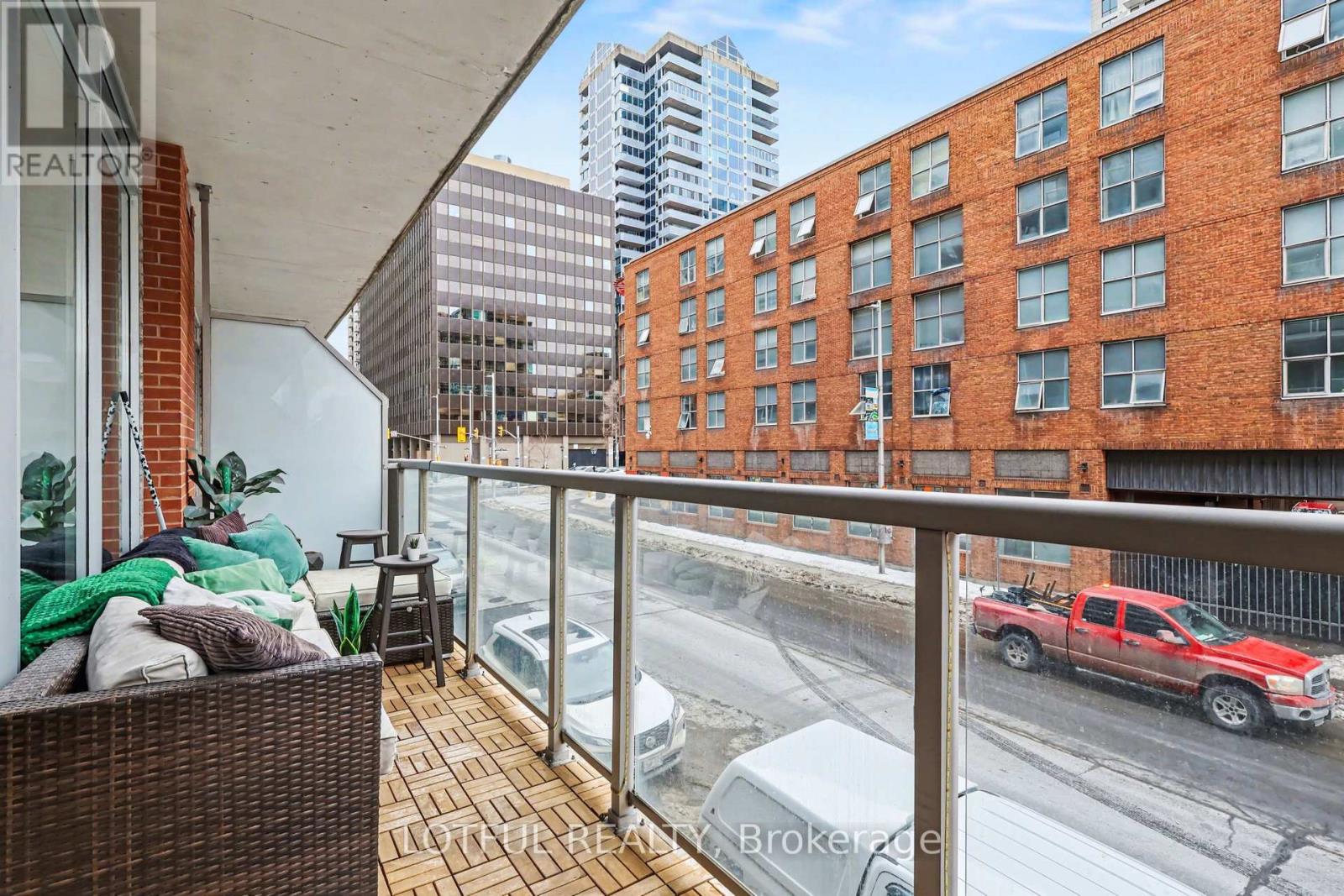 #201 383 CUMBERLAND STREET - 20