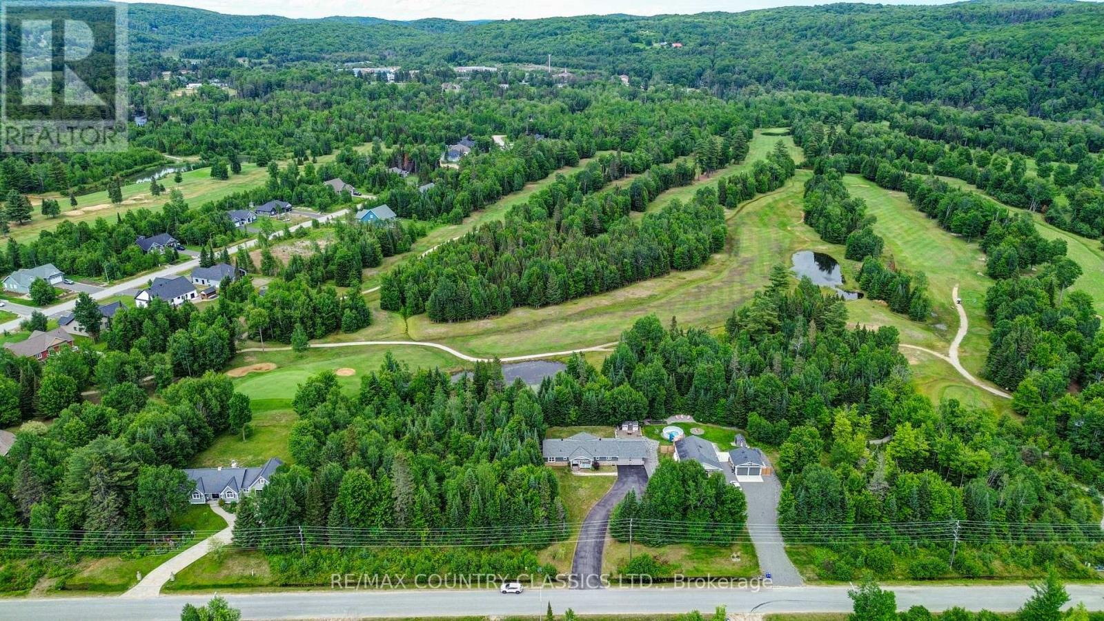 42 NICKLAUS DRIVE - 47