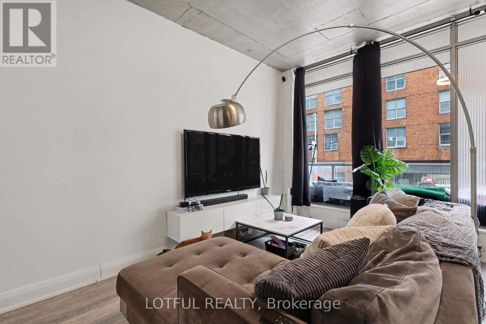 #201 383 CUMBERLAND STREET - 9
