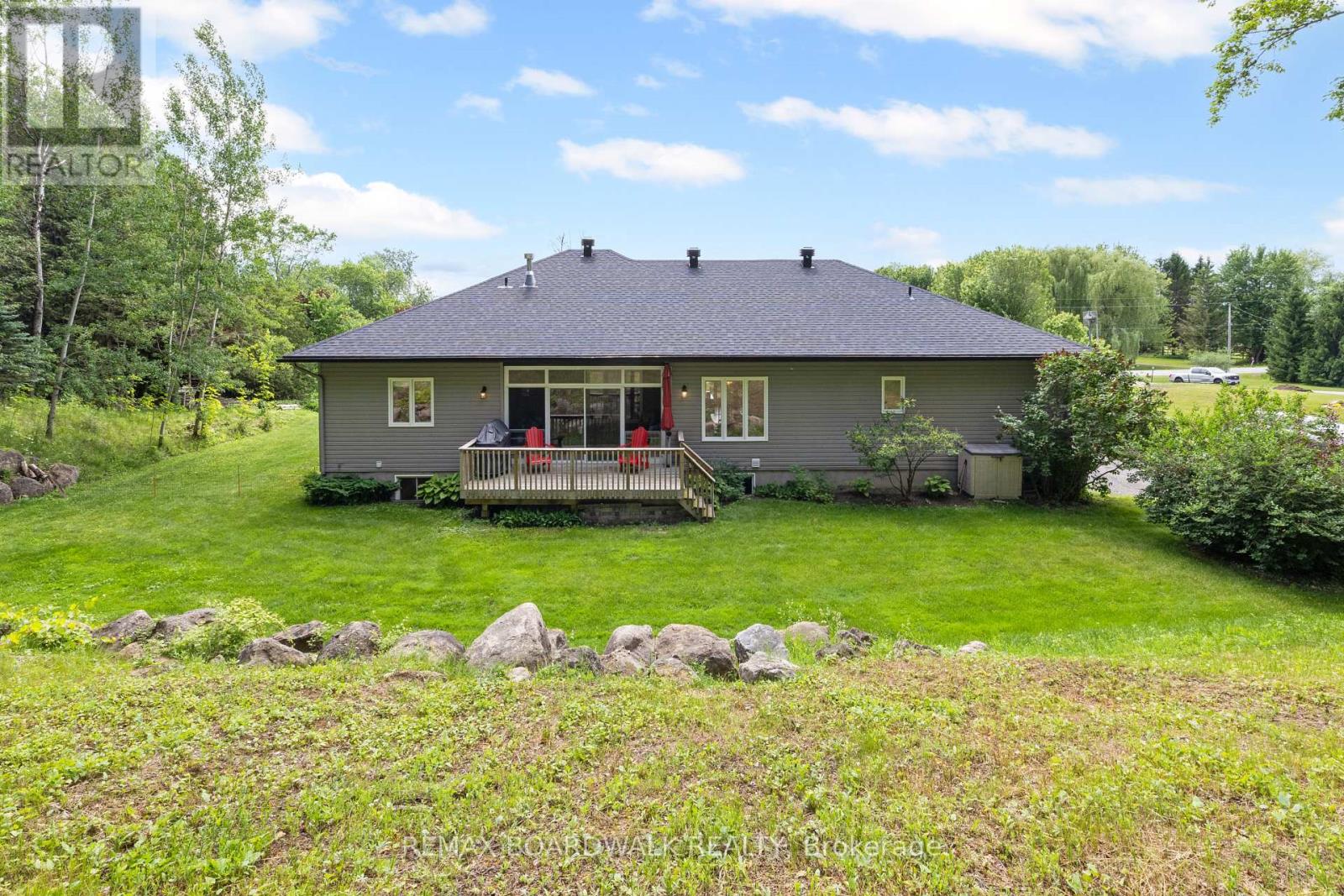 6671 THIRD LINE ROAD - 45