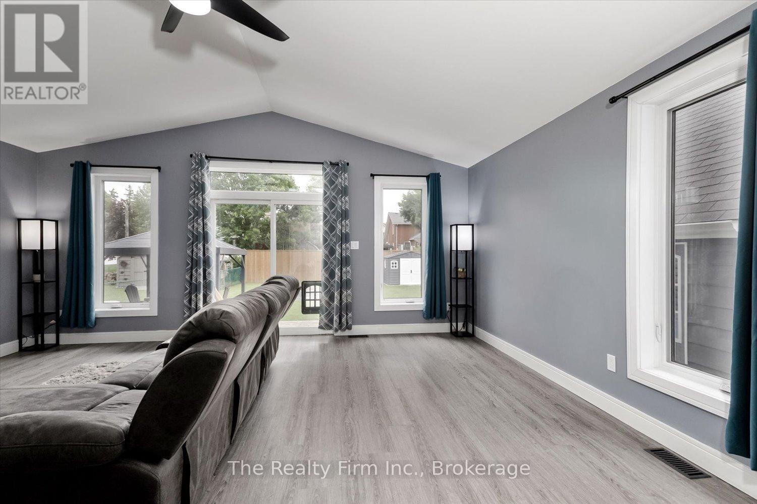 374 WEST GORE STREET - 5