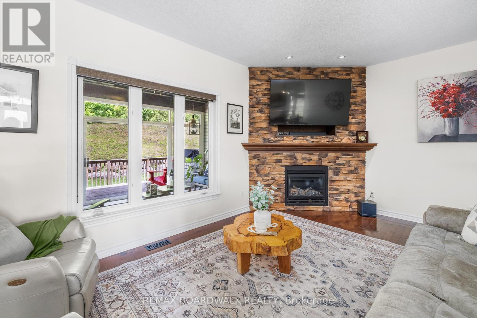 6671 THIRD LINE ROAD - 17