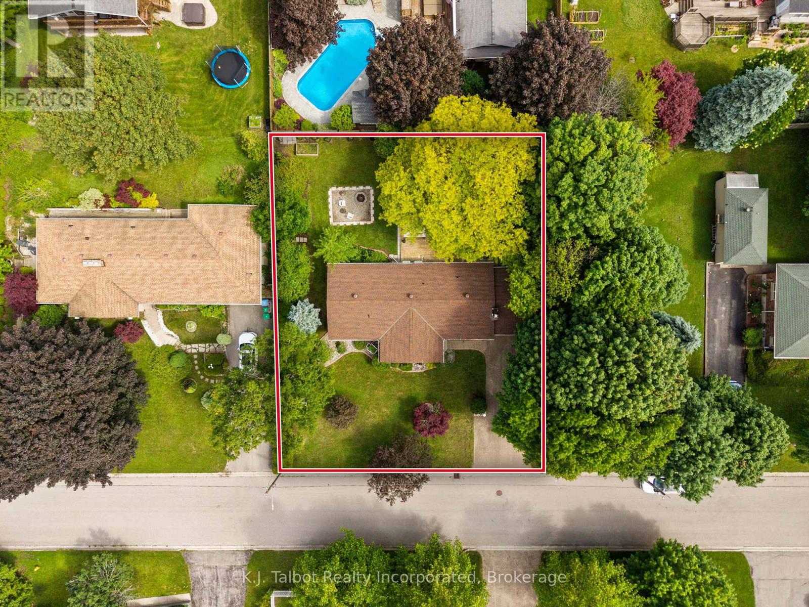 232 PICTON STREET W - 5