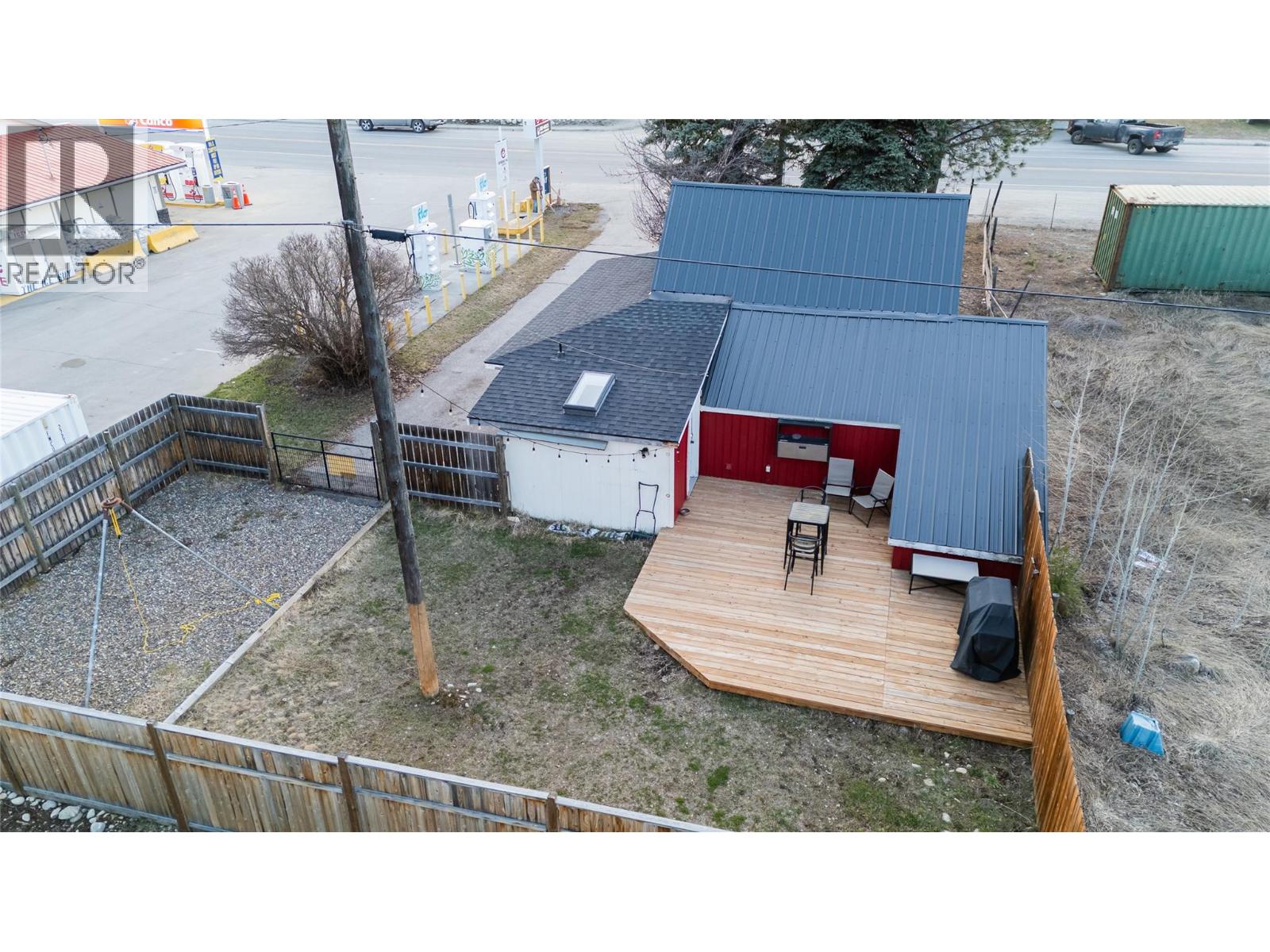 5844 Highway 33 - 4