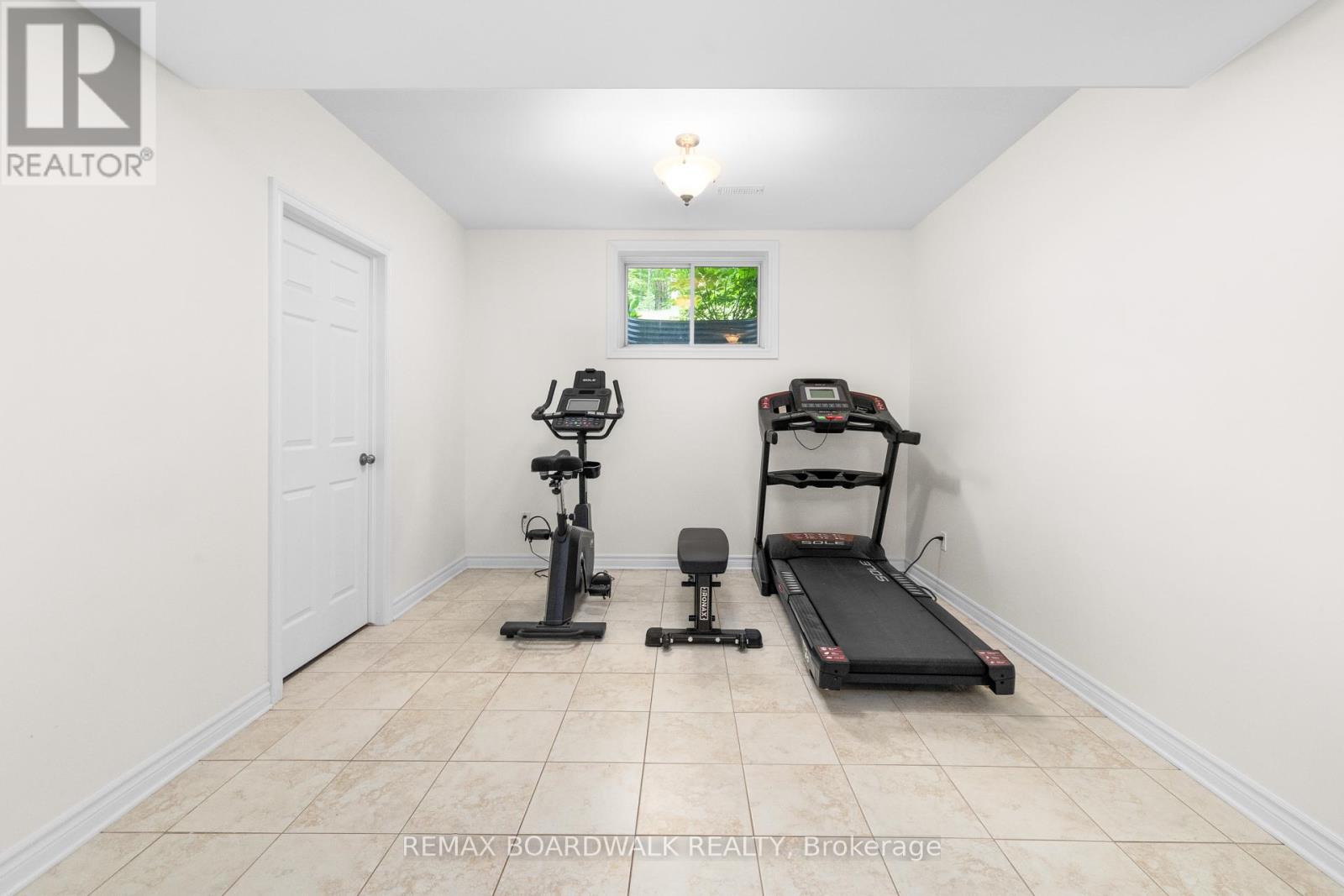 6671 THIRD LINE ROAD - 38