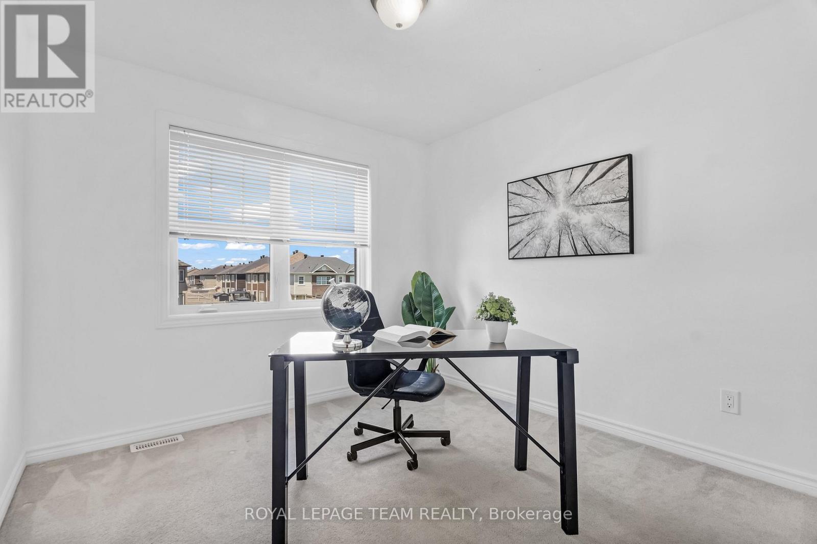 4852 ABBOTT STREET E - 19