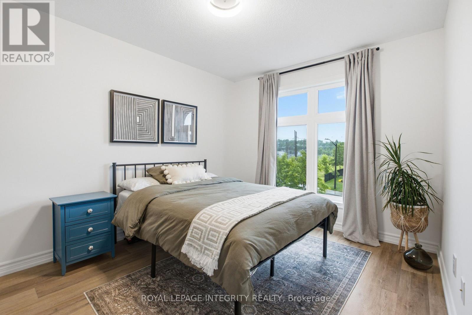 3 Bed, 3 Bath House for Sale in Ottawa – 246 COOKS MILL CRESCENT, Ottawa – MLS# X13476808 - Image 22
