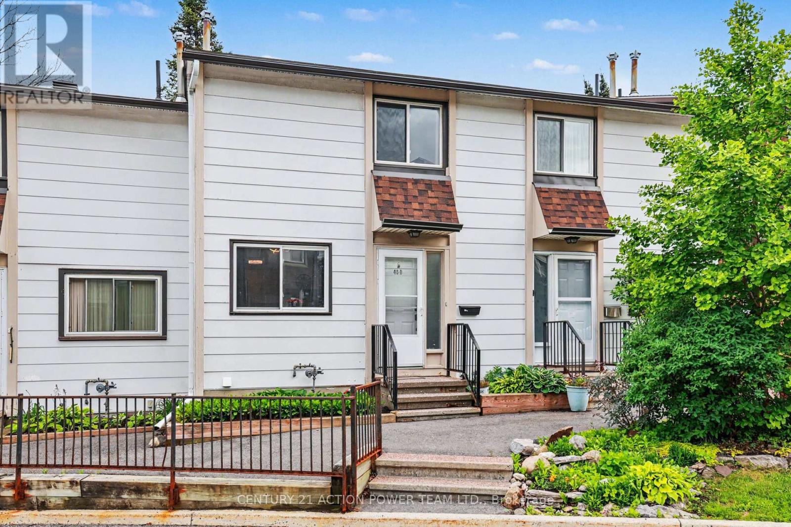 #76 48 SUMAC STREET - 3