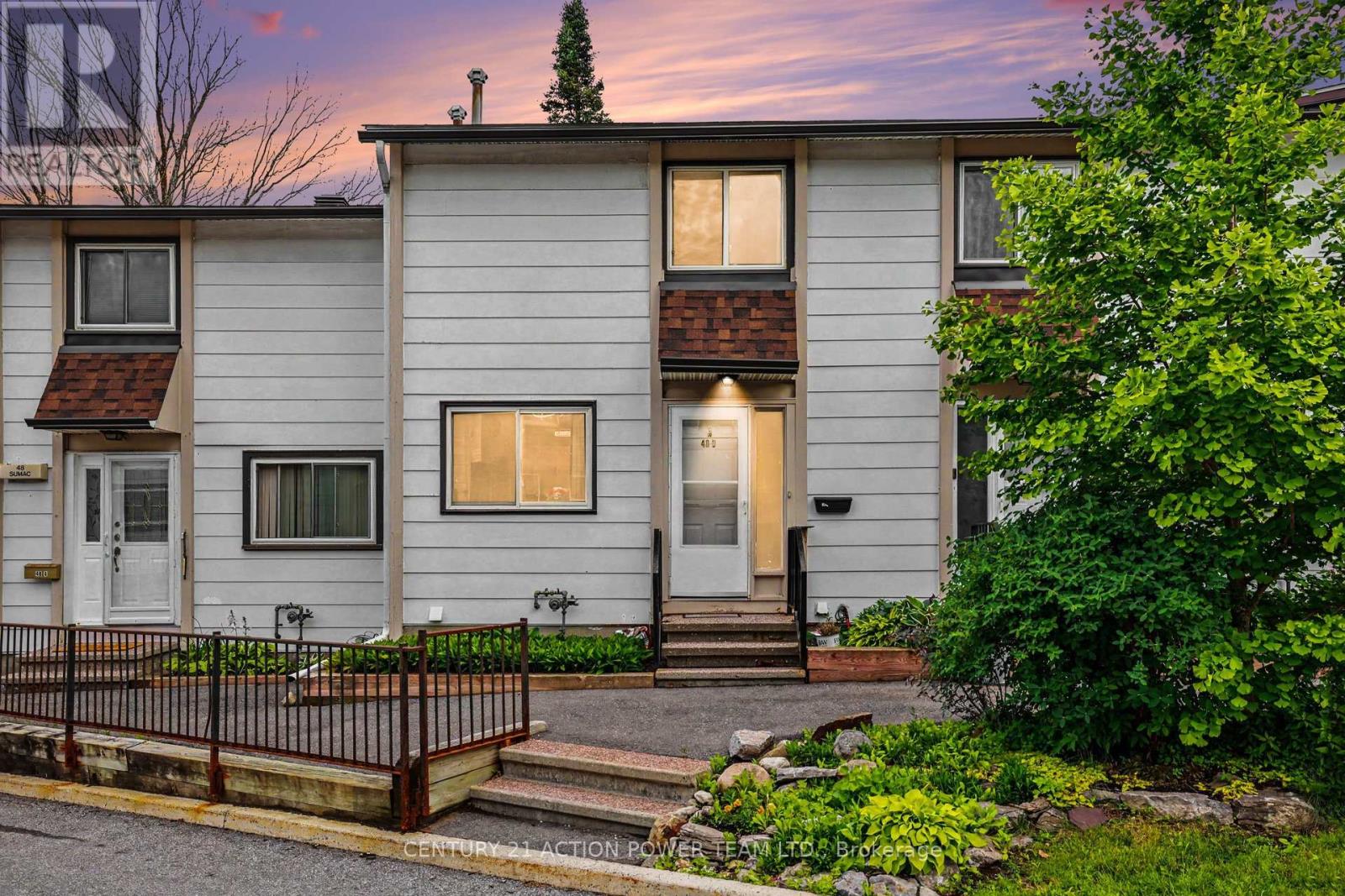 #76 48 SUMAC STREET - 2