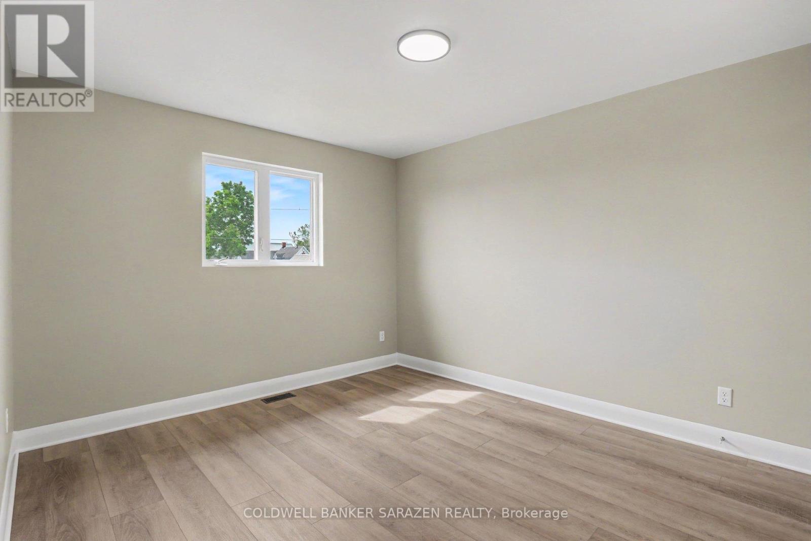 36 MCCALLUM STREET - 15