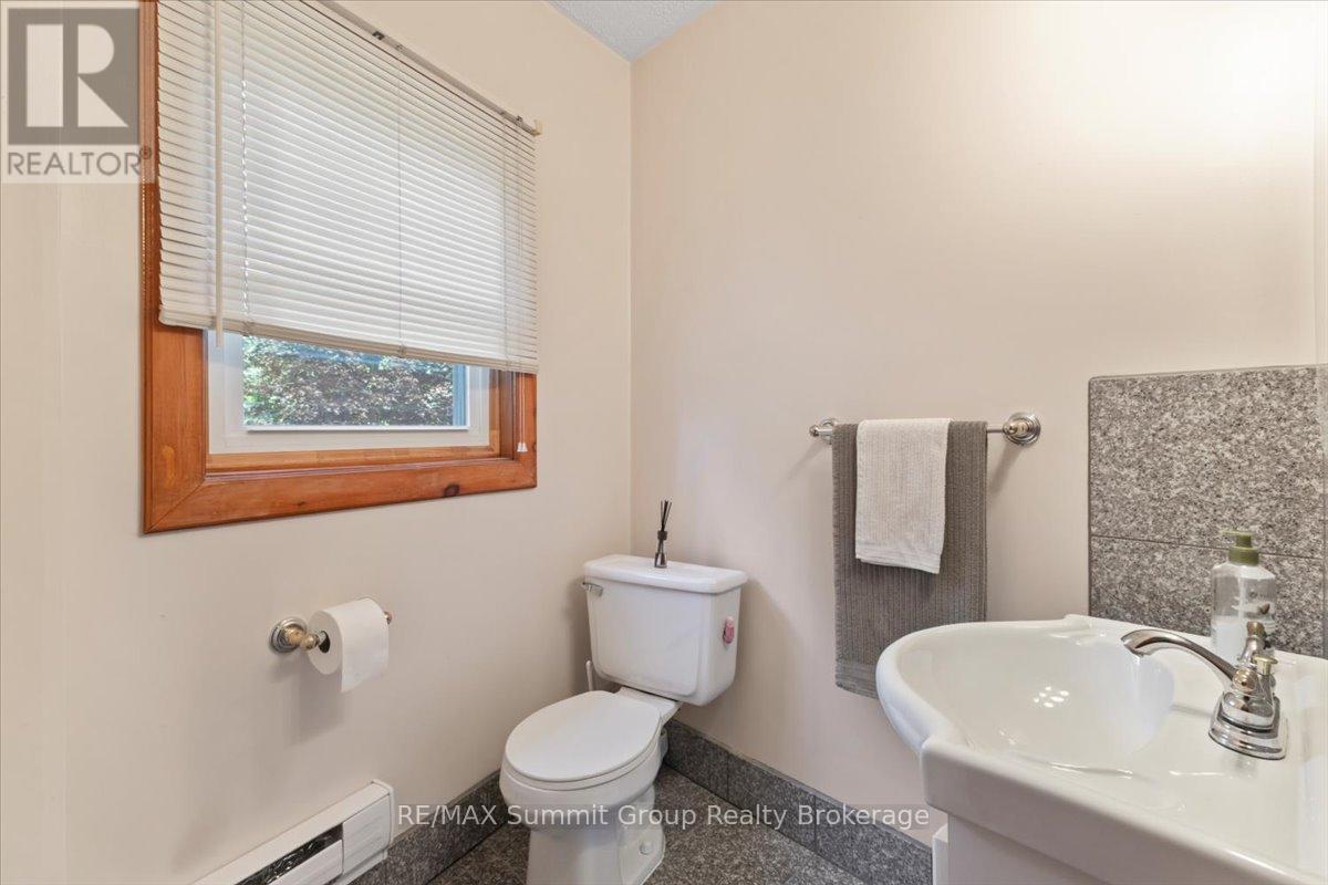 774549 HIGHWAY 10 - Image 13