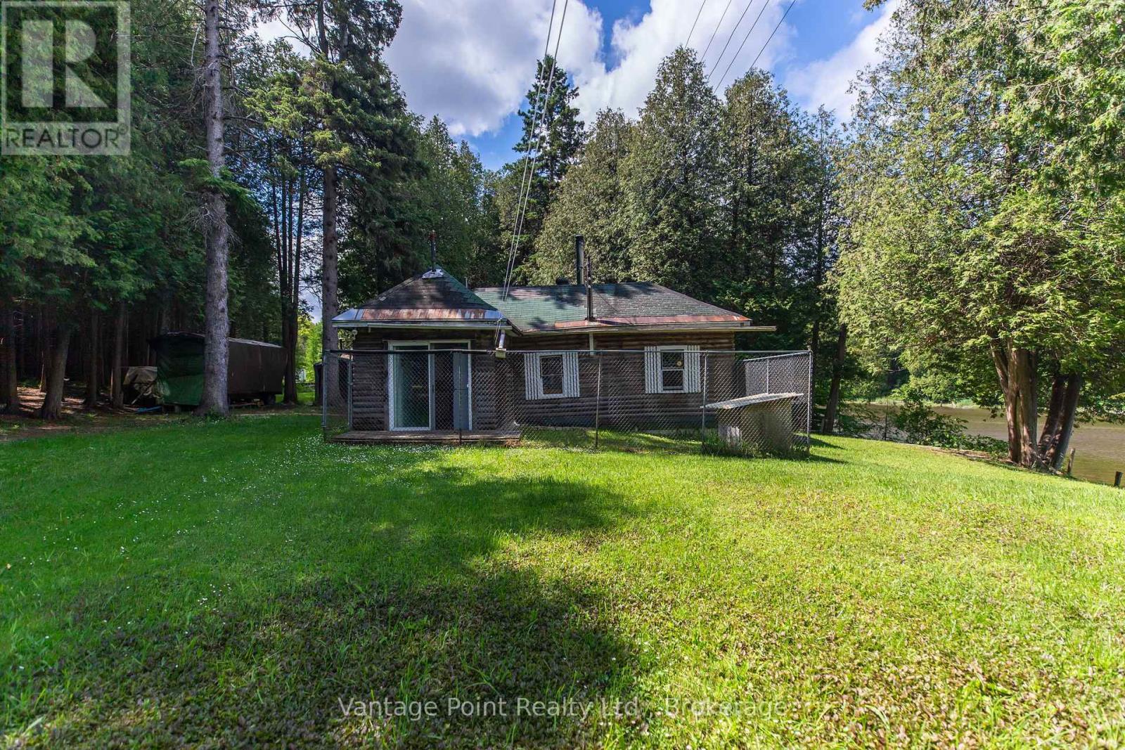 94 FORDS DRIVE - 14