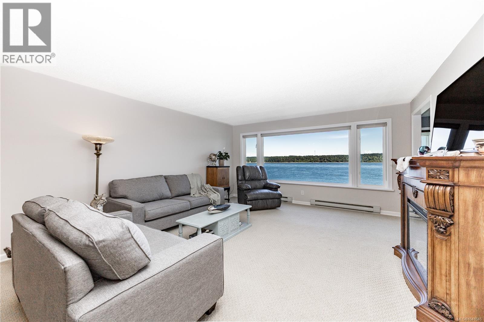 204 539 Island Hwy, Campbell River
