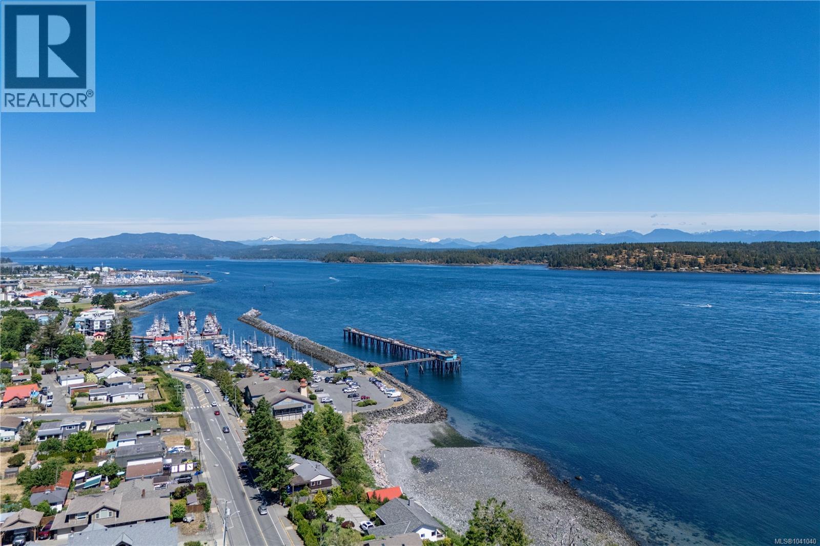 204 539 Island Hwy, Campbell River