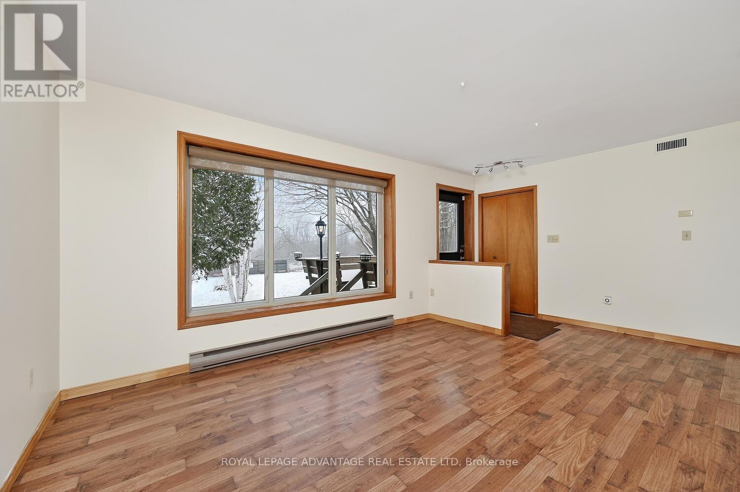 83 BROADVIEW AVENUE W - 13