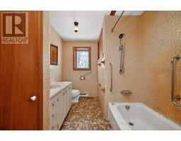 83 Broadview Avenue W, Rideau Lakes, ON K7A4L3 Photo 20