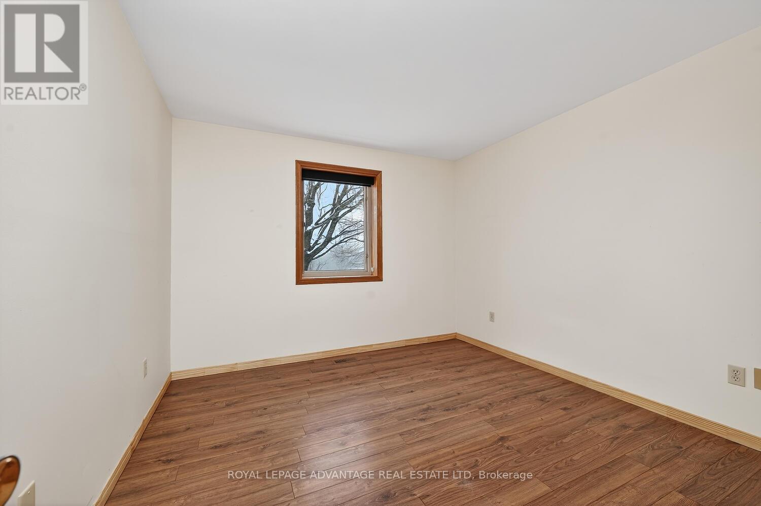 83 BROADVIEW AVENUE W - 22