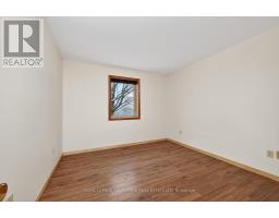 83 Broadview Avenue W, Rideau Lakes, ON K7A4L3 Photo 22