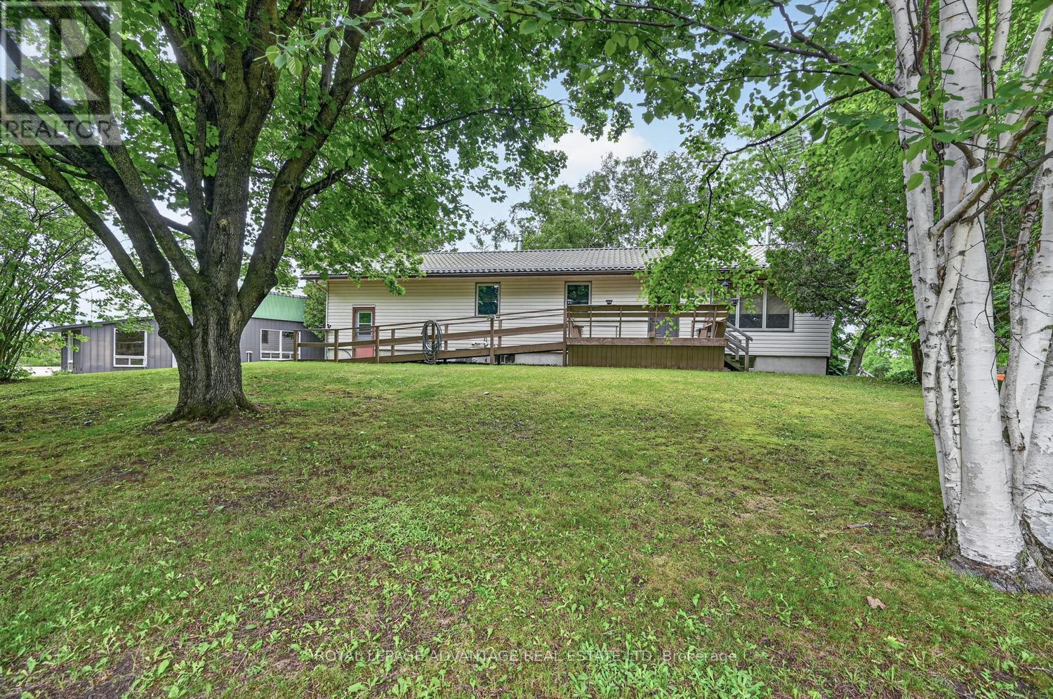 83 BROADVIEW AVENUE W - 7