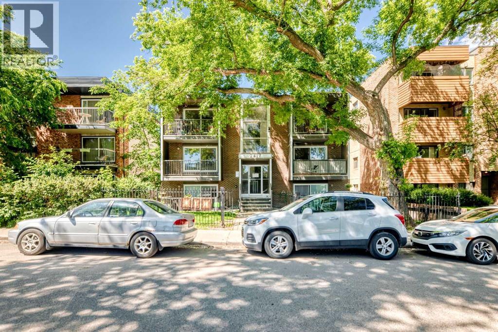 #206 2417 17 Street SW - 1