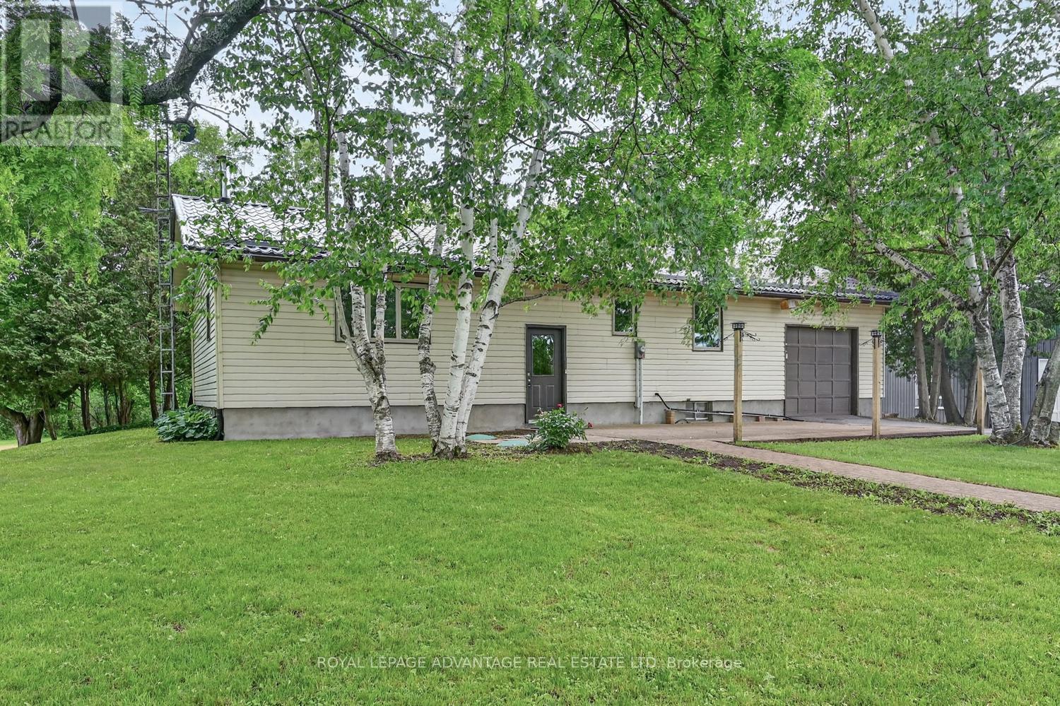 83 BROADVIEW AVENUE W - 5