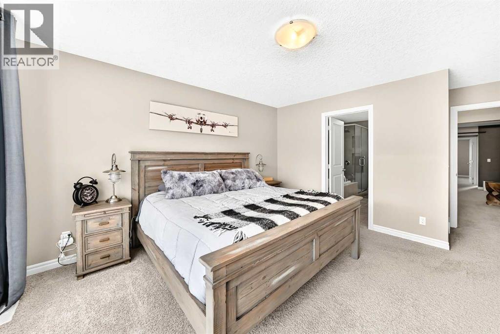 141 Riviera Crescent - 34