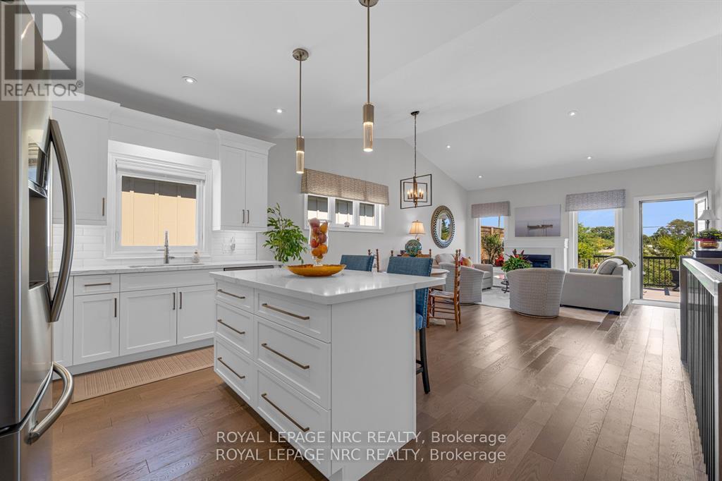 #48 180 PORT ROBINSON ROAD - 7