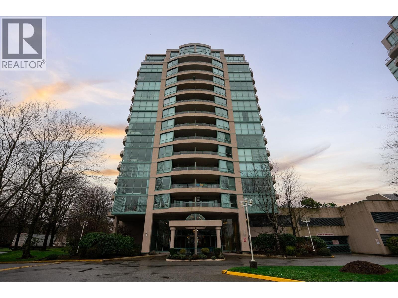 #305-8811 LANSDOWNE Road, Richmond