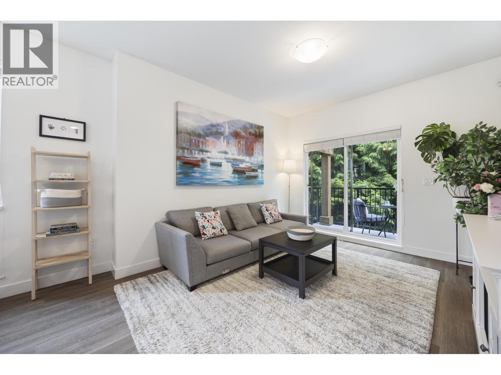 6 1818 HARBOUR STREET, Port Coquitlam
