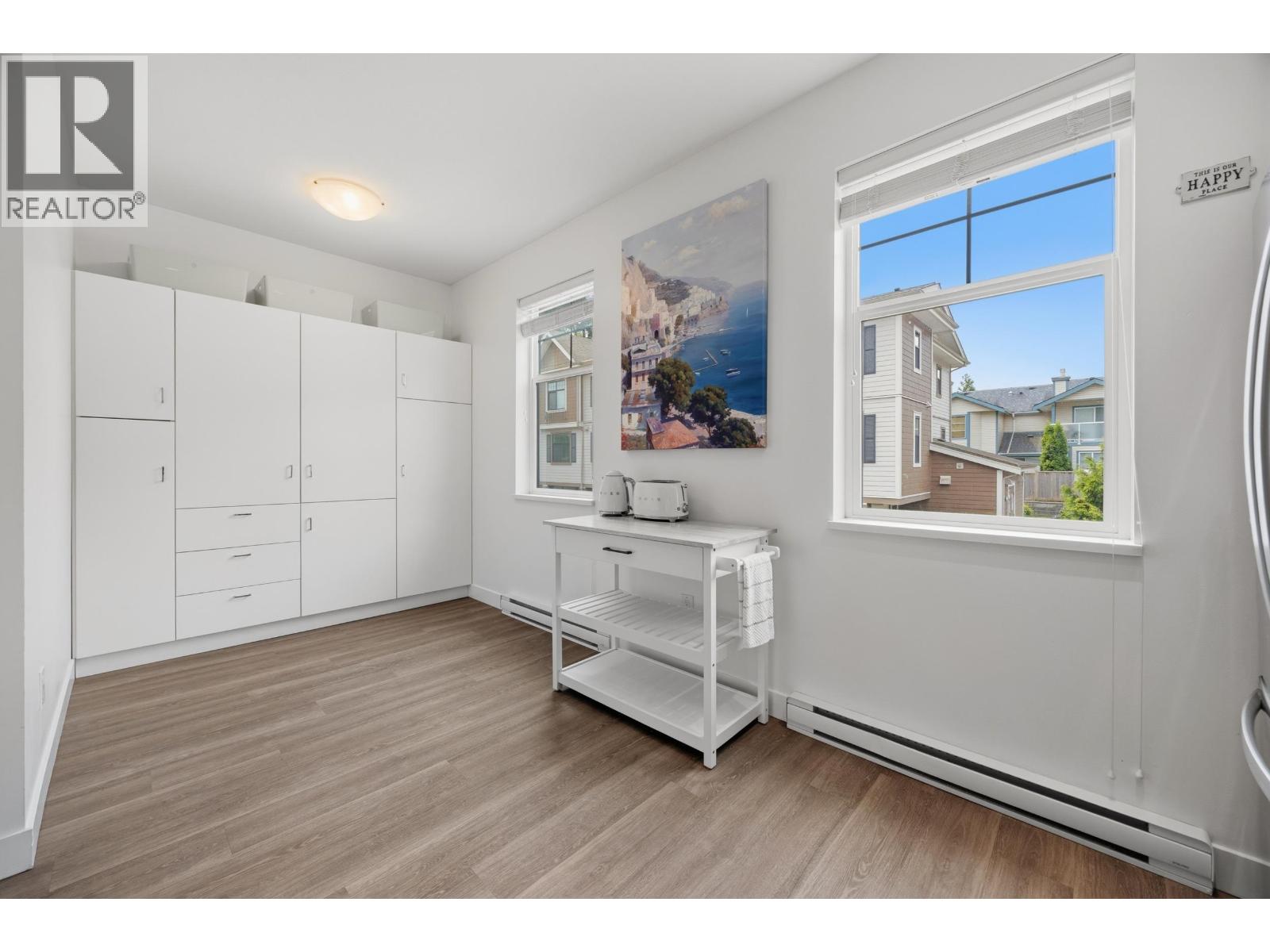 6 1818 HARBOUR STREET, Port Coquitlam