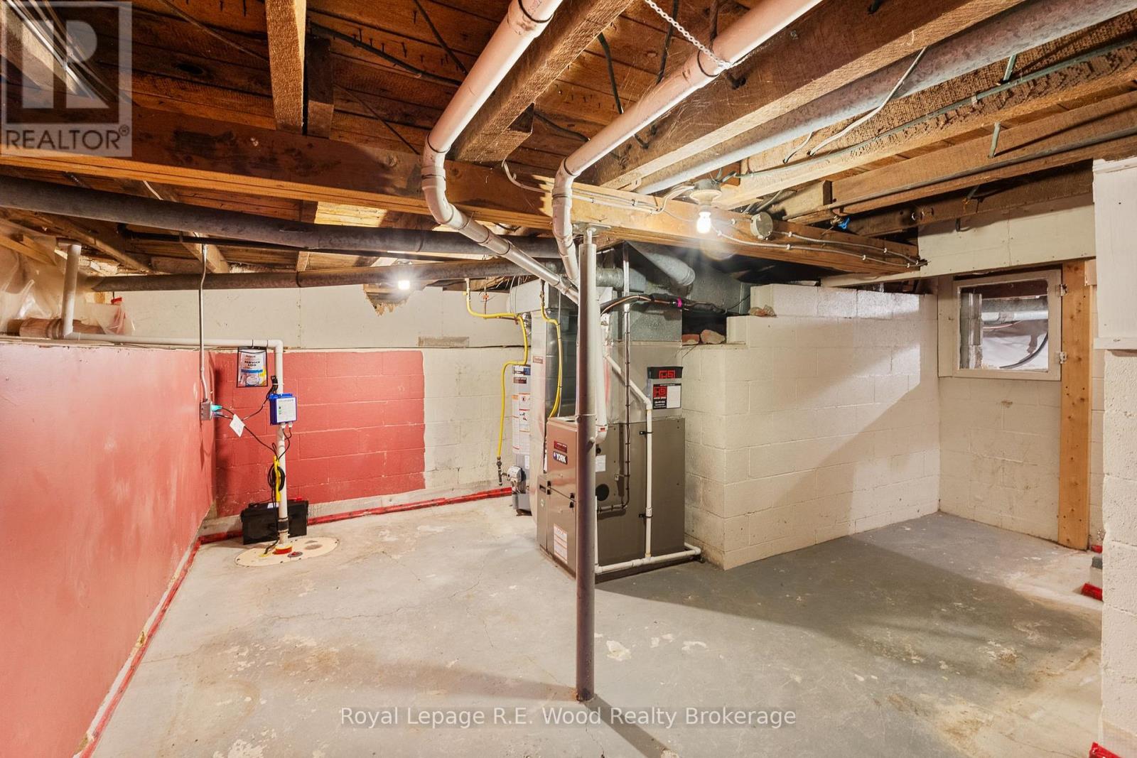 286 WALNUT STREET - 18
