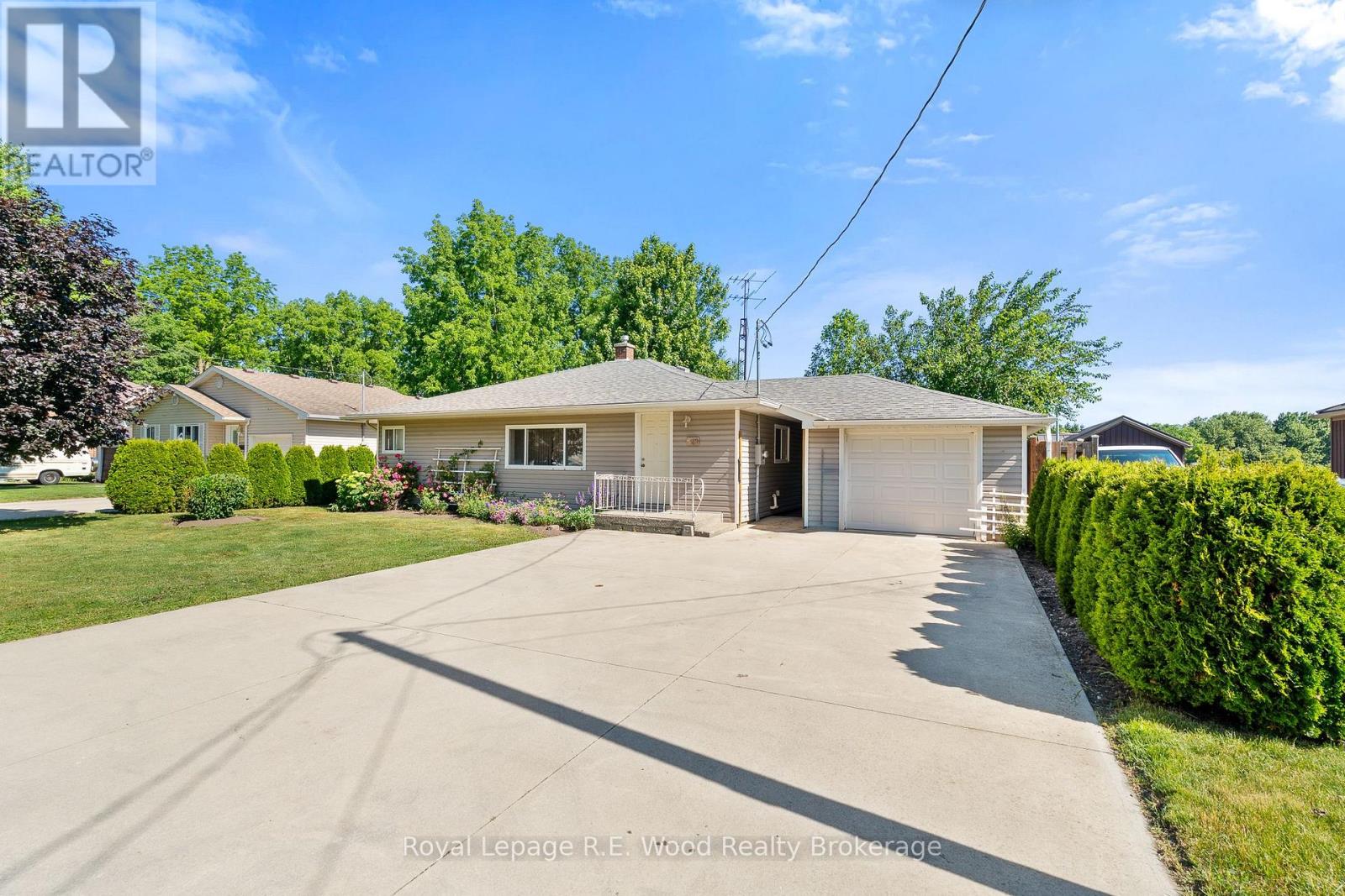 286 WALNUT STREET - 2