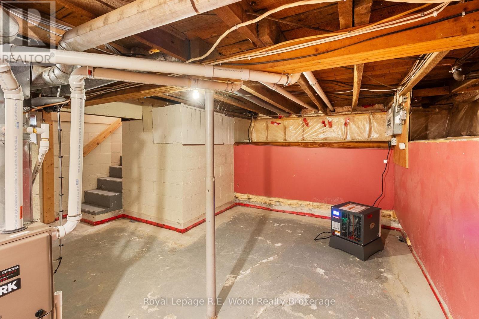 286 WALNUT STREET - 19