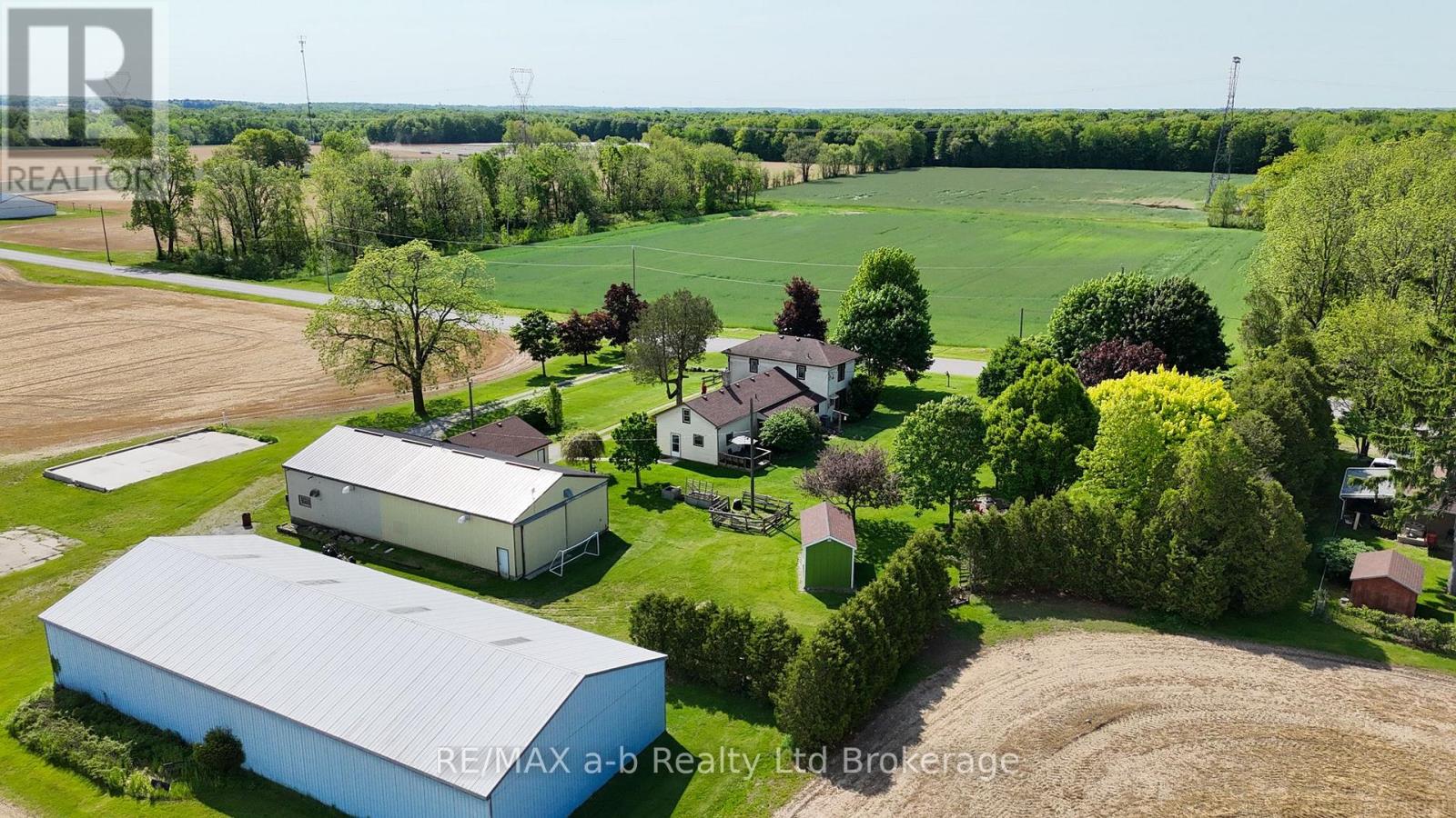 1813 NORFOLK COUNTY 19 ROAD W - 50