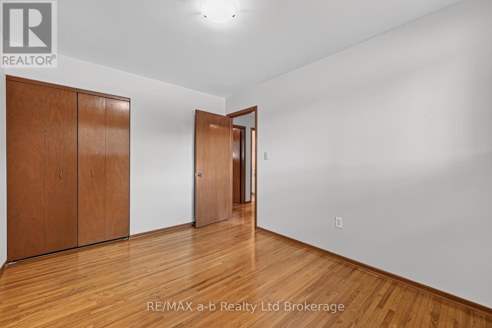 42 PRINCESS PARK ROAD - 31