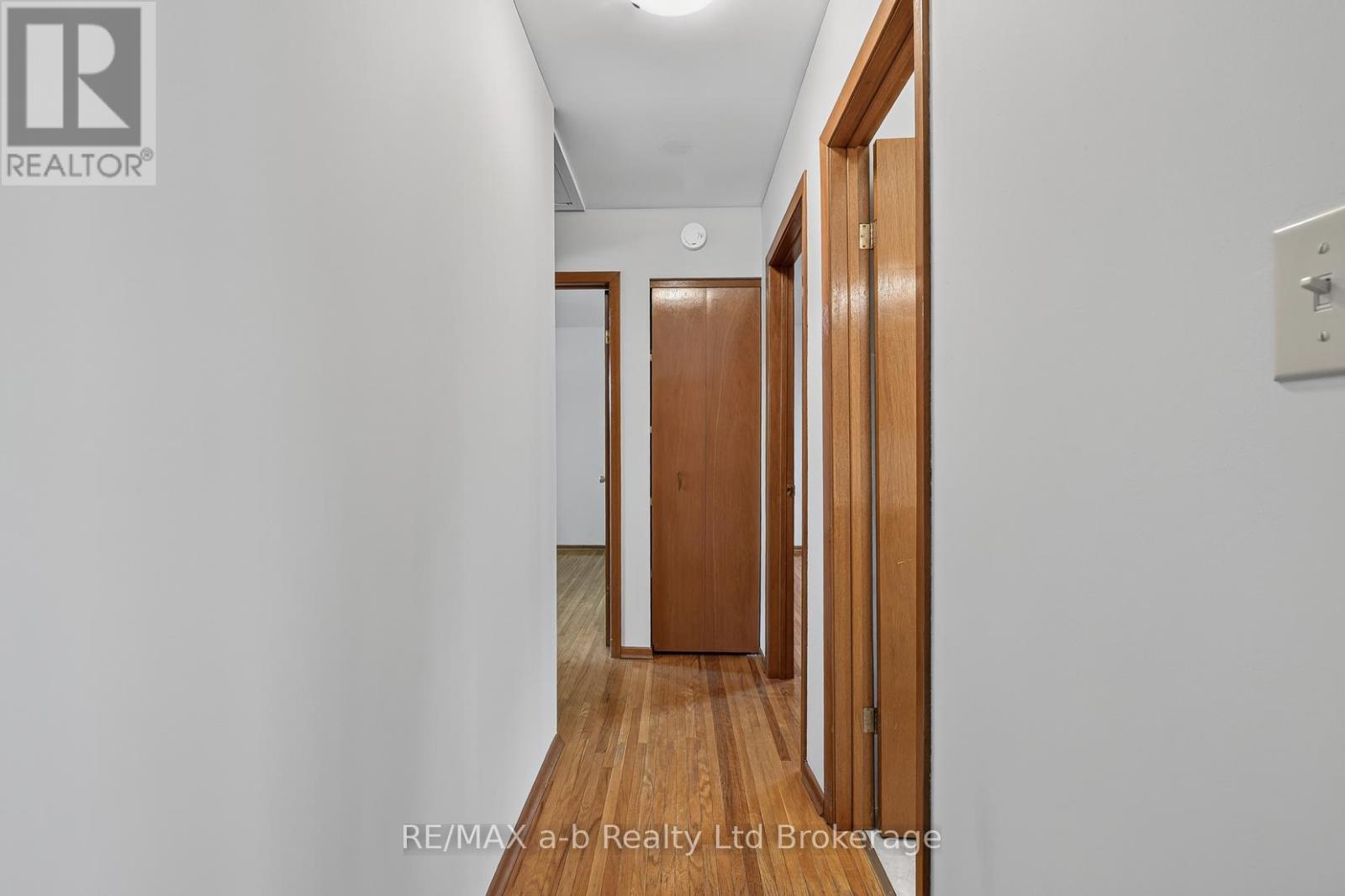 42 PRINCESS PARK ROAD - 33