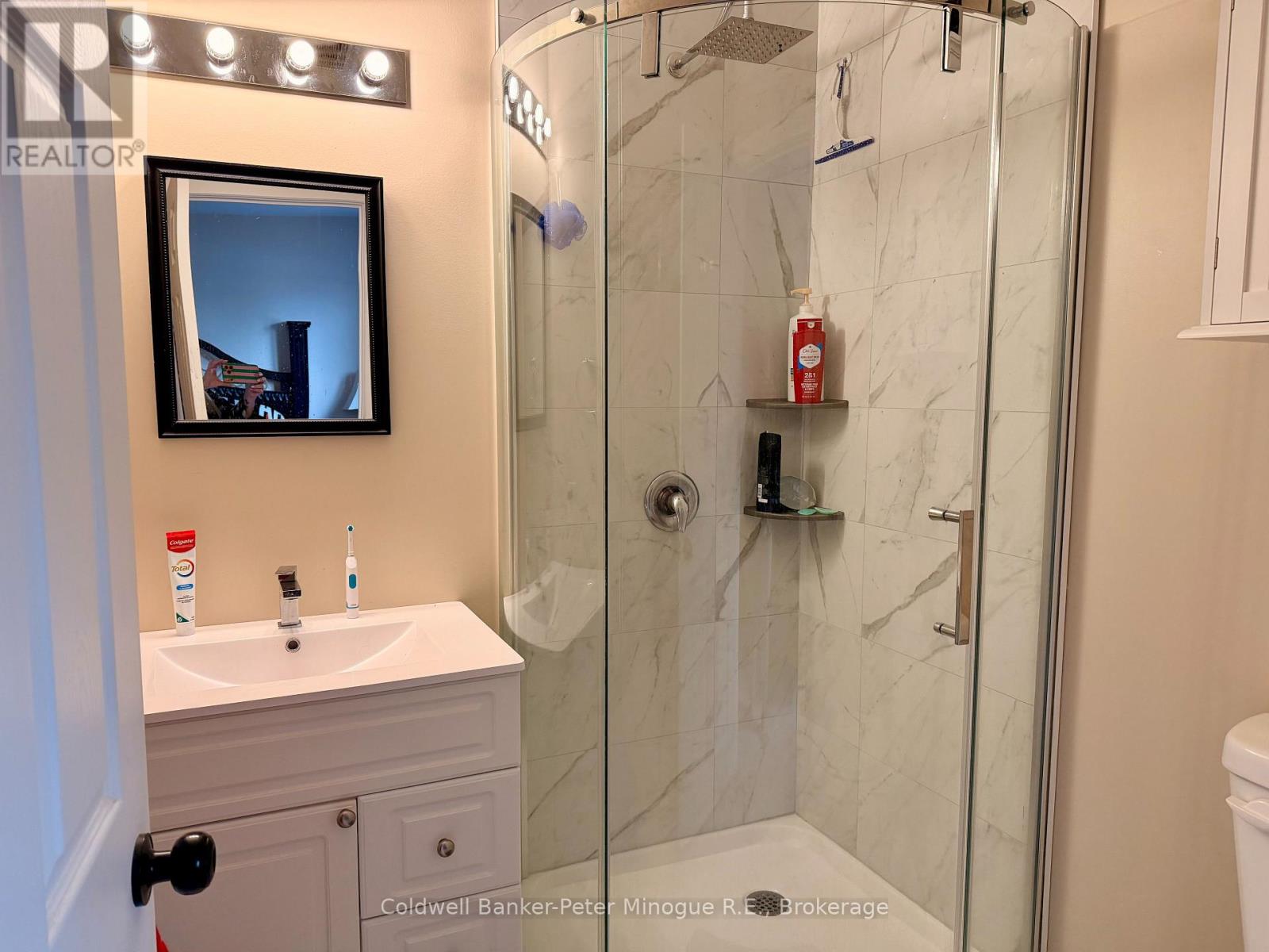 348 LEVESQUE STREET - 8