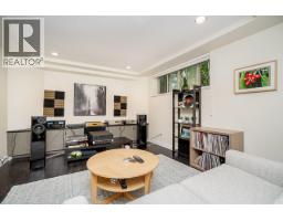 732 W 26th Avenue, Vancouver, BC V5Z2E8 Photo 31