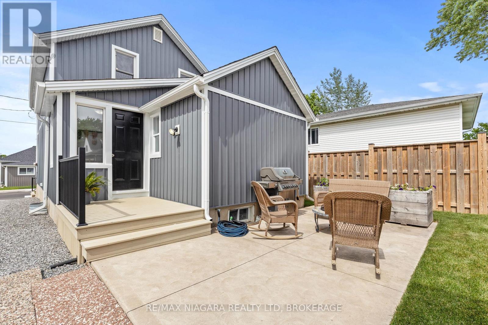 47 SULLIVAN AVENUE - Image 5