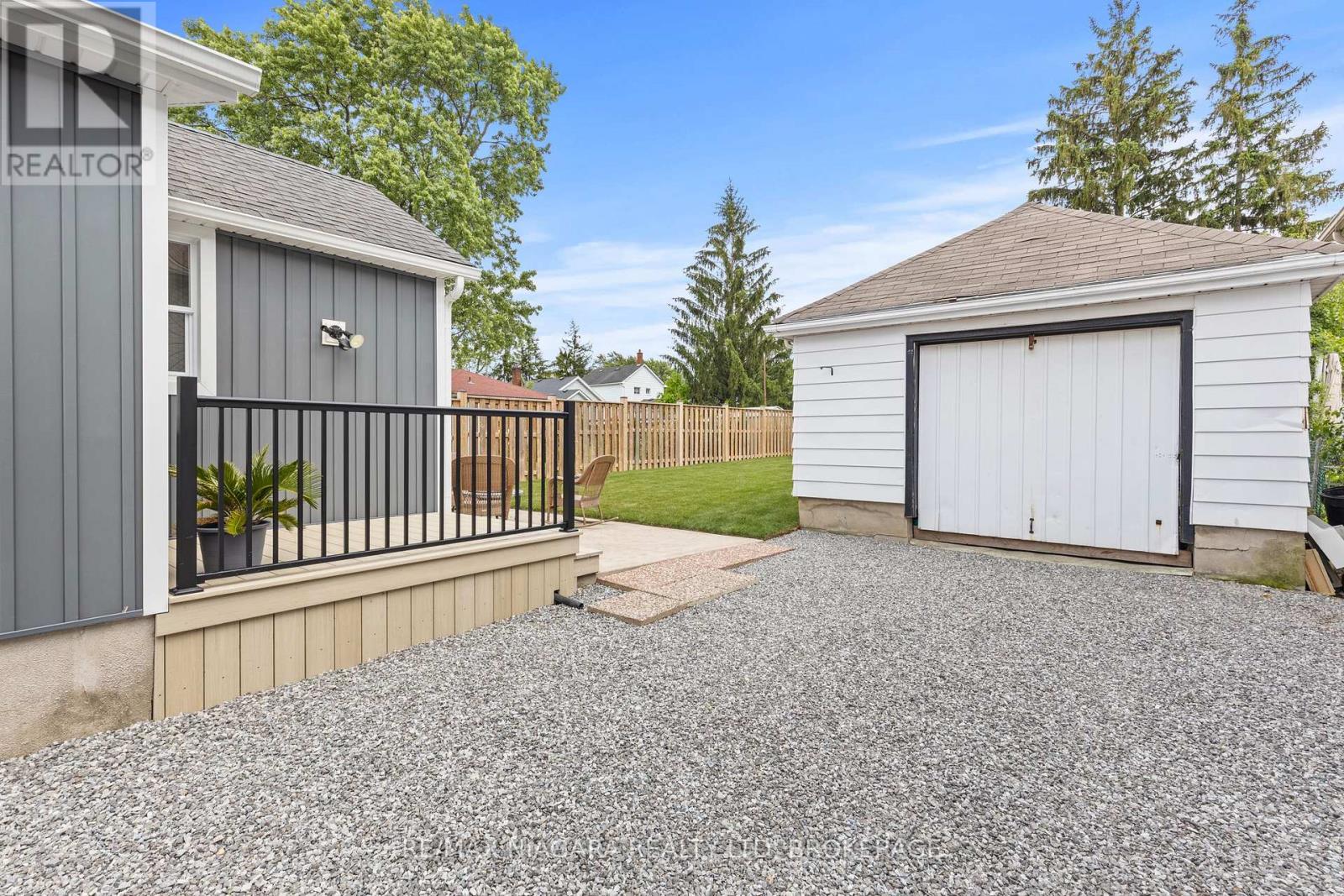 47 SULLIVAN AVENUE - Image 6